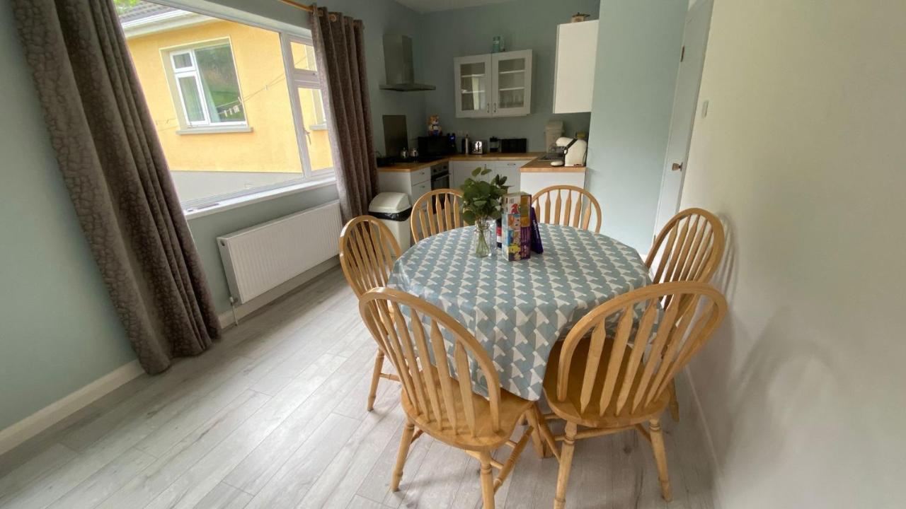 Villa Donegal Town House Esterno foto